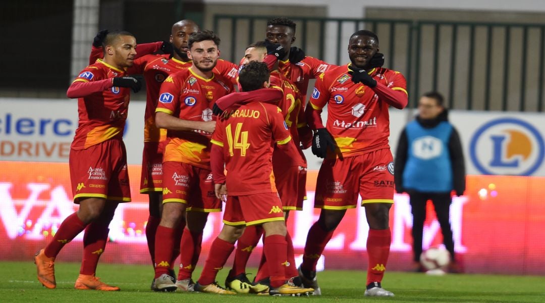 Νασιονάλ με ιταλική γαρνιτούρα και γαλλικά στατιστικά