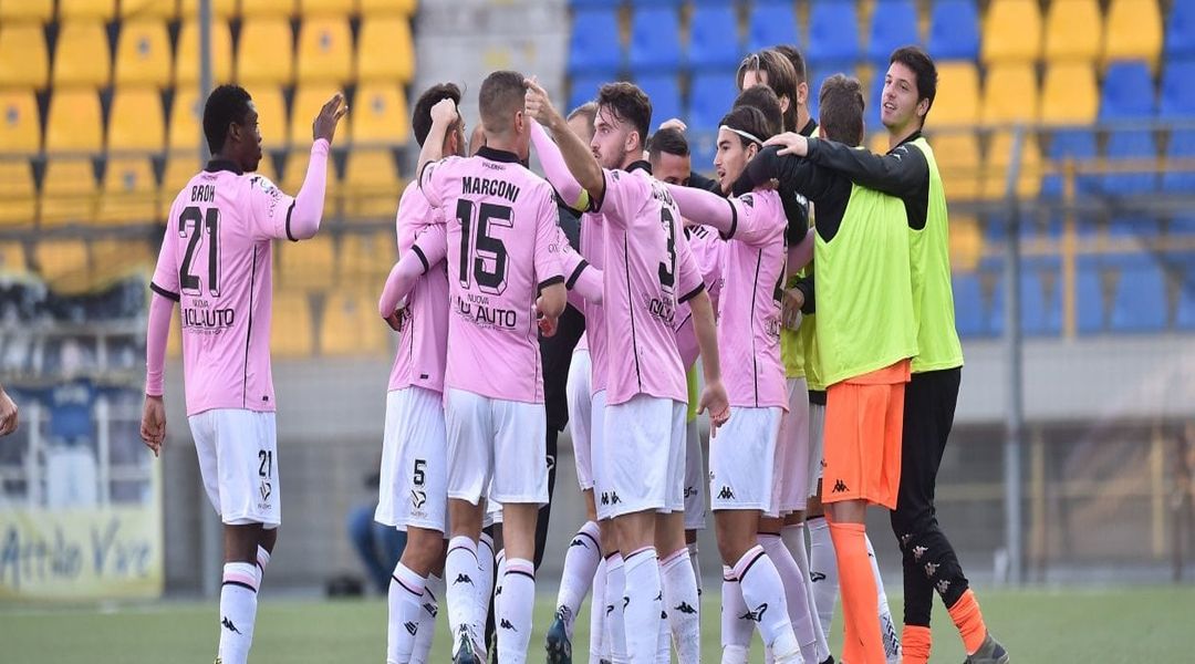 Οταν η ζωή μας απέκτησε χρώμα και ευάλωτα φαβορί