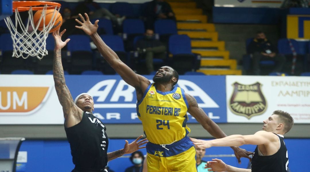 Τα ρέστα του στη Λετονία το Περιστέρι