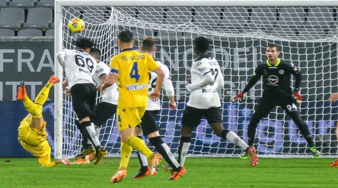 Το γκολ του Τζακάνι της Βερόνα, πρέπει να το δεις! (Video)