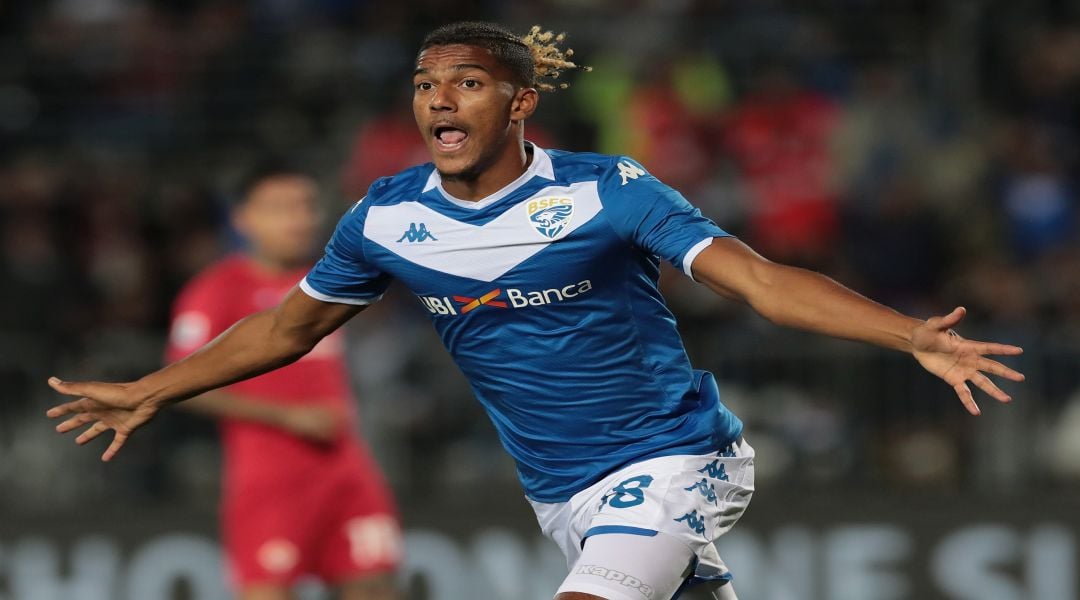 Μεγάλη Παρασκευή, νηπιαγωγείο, χάρτινο κάστρο και γκολ με αξία