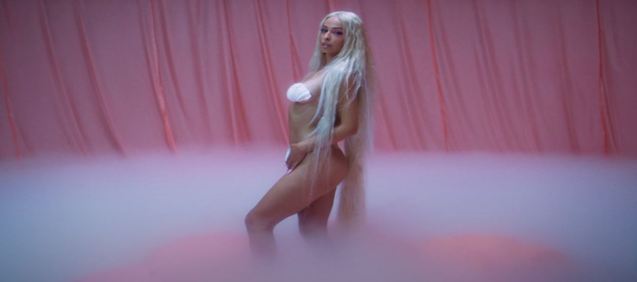 Φουρέιρα: «Αρρώστησε» το Instagram με φωτογραφία όπου δεν φοράει τίποτα (pic)