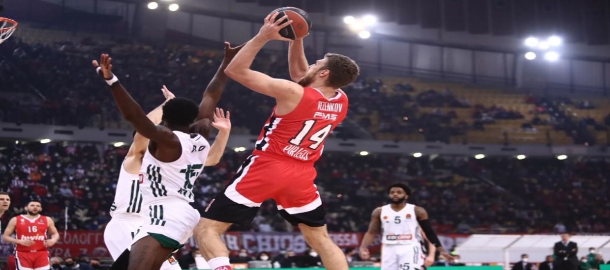 Ολα τα φώτα στο Φάληρο