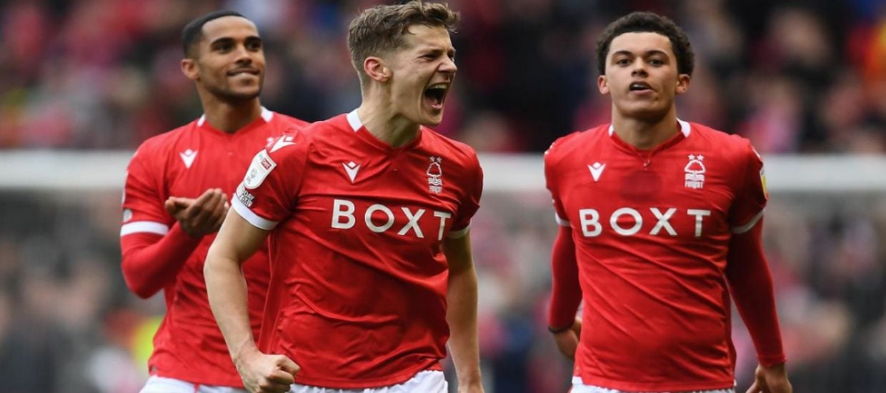 Γελάει ο κόσμος με τα 3.85…