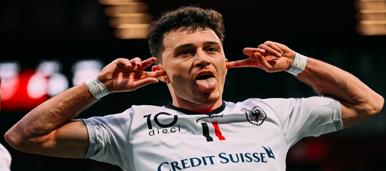 Στα γήπεδα της Ελβετίας