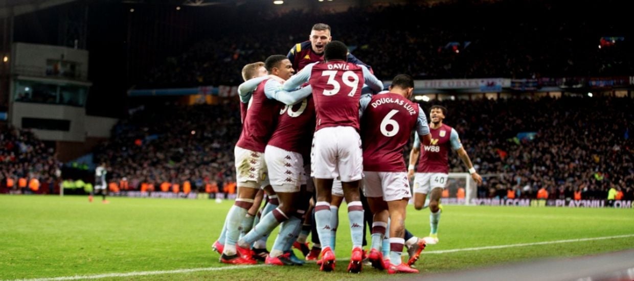 Δύο φαβορί και μία βόμβα στην Αγγλία