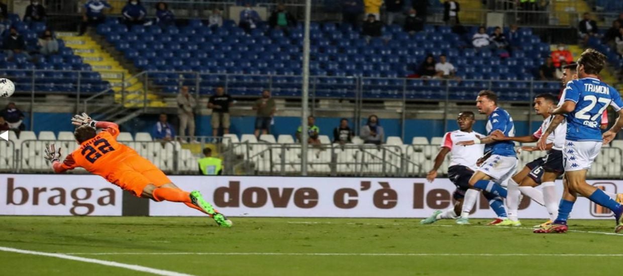 Δεν μπαίνει σε καλούπια