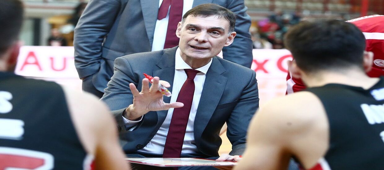 Ποιον ψηλό θέλει για του χρόνου ο Μπαρτζώκας!