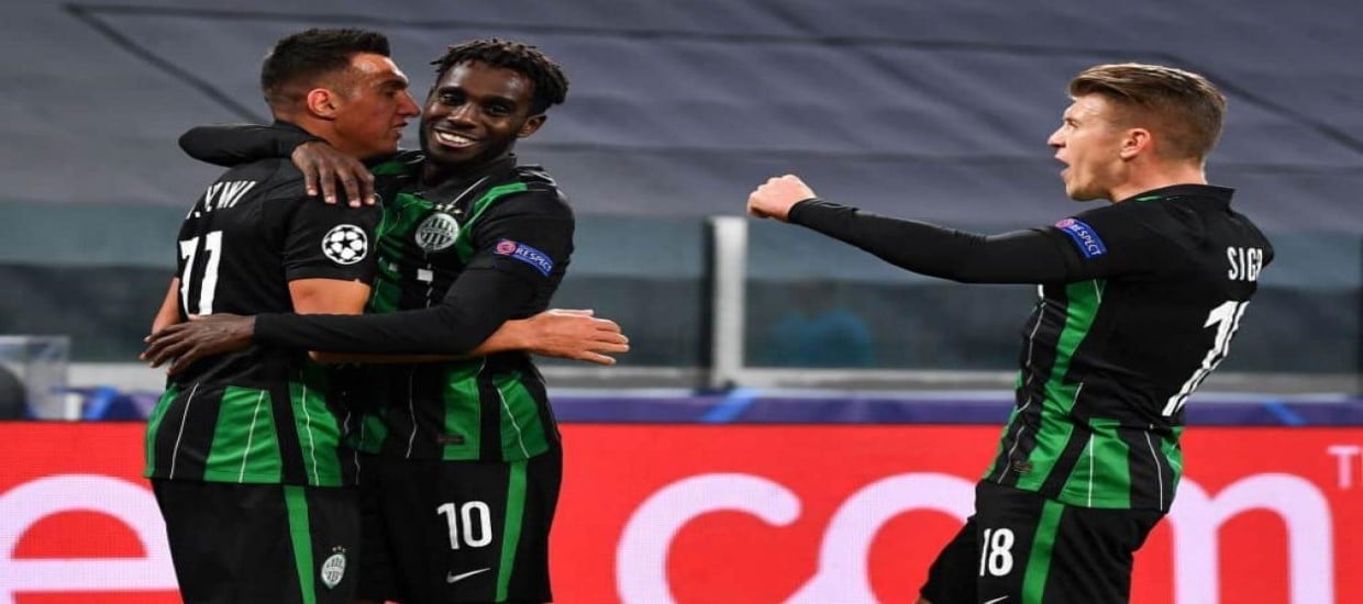 Δύο σημεία με γνώμονα τον ρυθμό