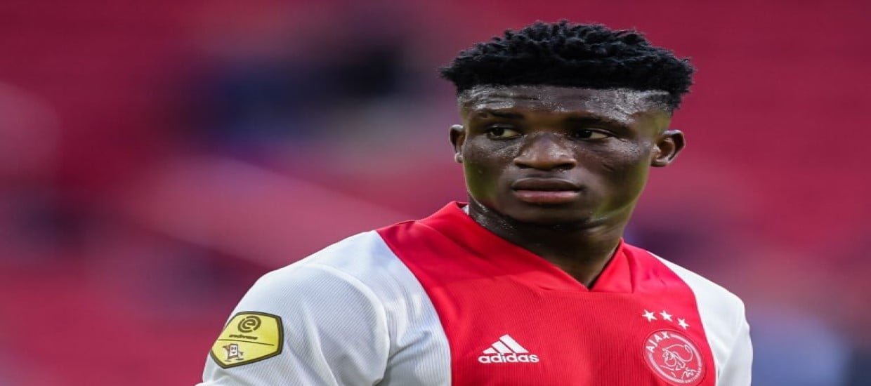 Ταξίδι στα γήπεδα της Ολλανδίας