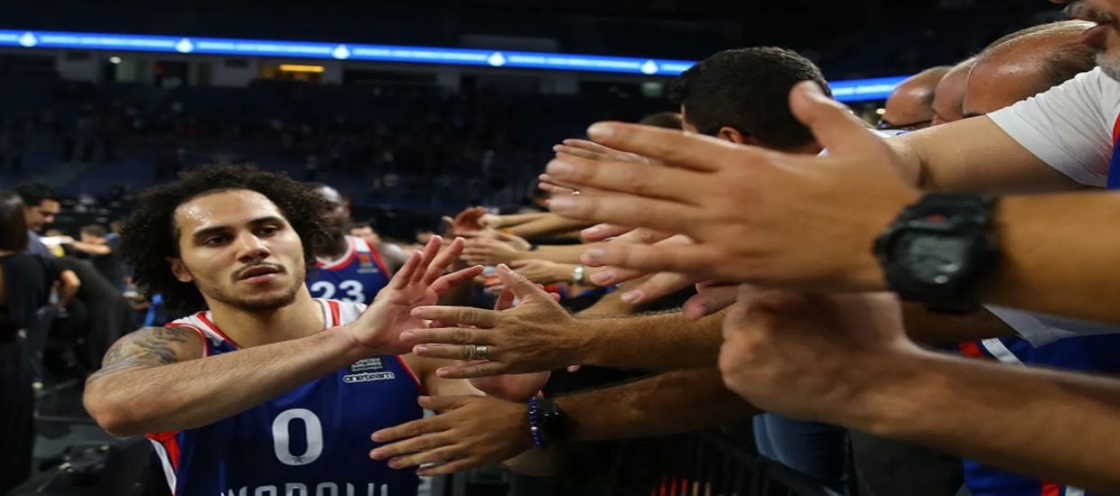 On fire η Λιλ, αντιδράει η Εφές