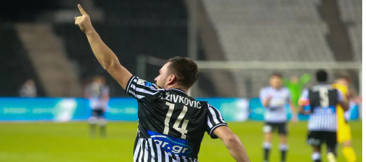 Επενδύει στη φόρμα του