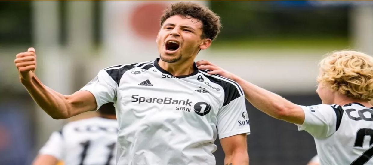 Με την αύρα της έδρας