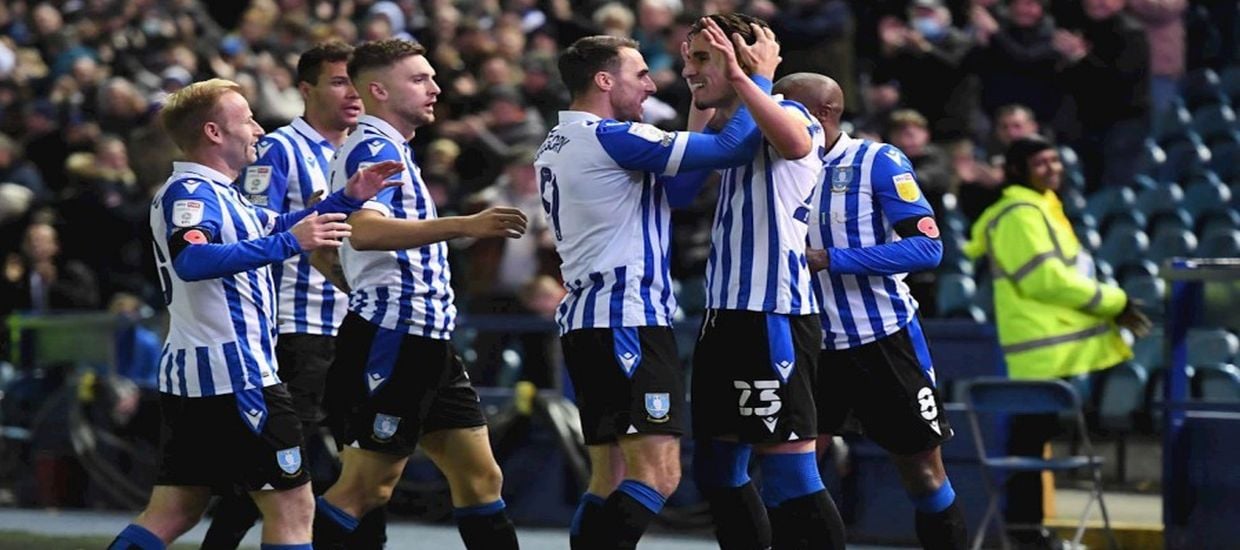 Με το κίνητρο στην Αγγλία