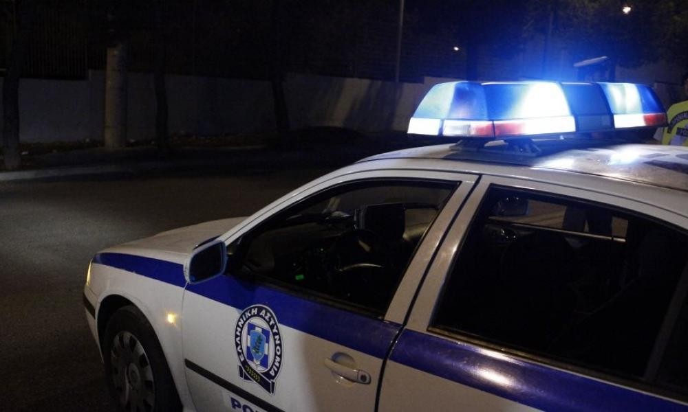 Αποτυχημένη έφοδος σε χαρτοπαικτική λέσχη!