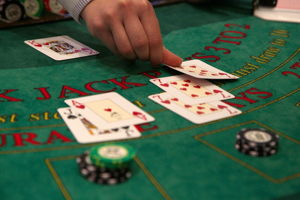 πώς-παίζεται-το-blackjack-βασικοί-κανόνες-στ-170824
