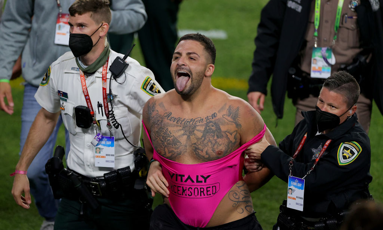 Ο εισβολέας του Super Bowl  υποστηρίζει πως κέρδισε 300.000 ευρώ στο στοίχημα (photo)