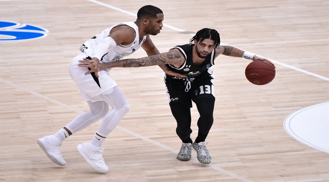 Οι άμυνες κυριαρχούν