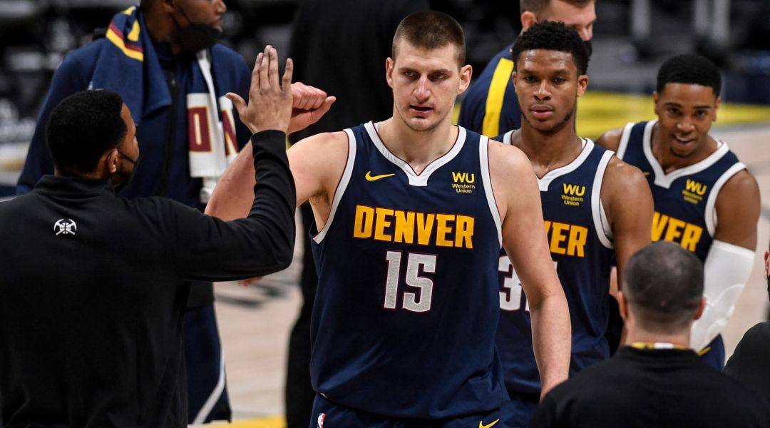 Κυρίαρχος κάτω από τη ρακέτα ο Γιόκιτς