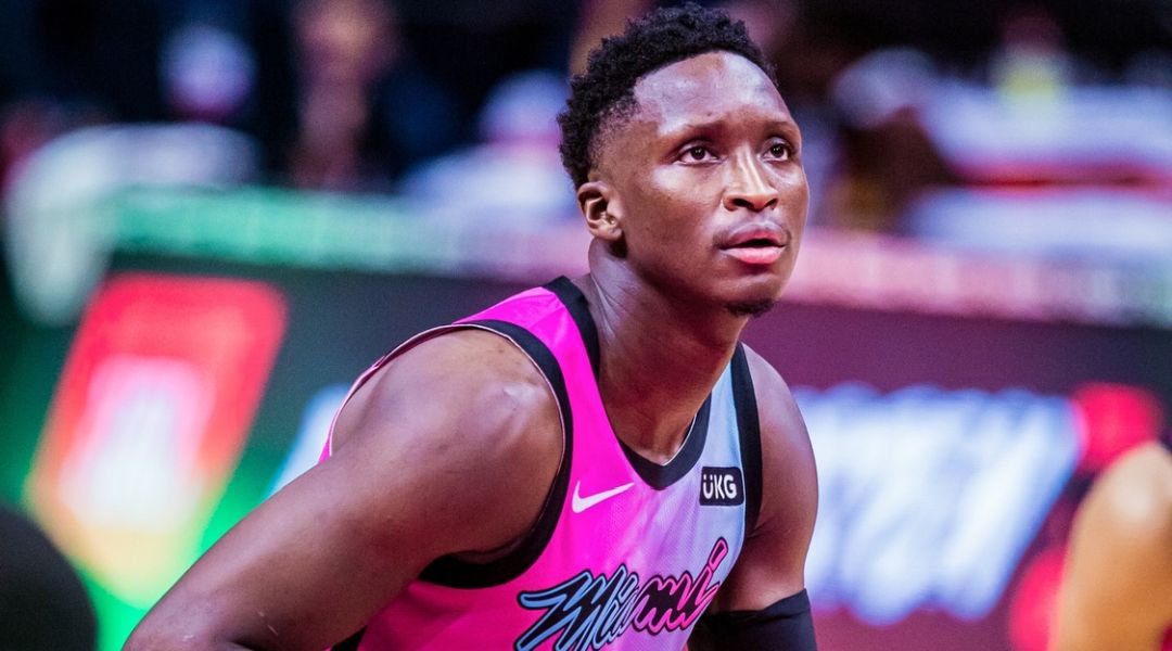 Εξω από τα νερά του ο Ολαντίπο