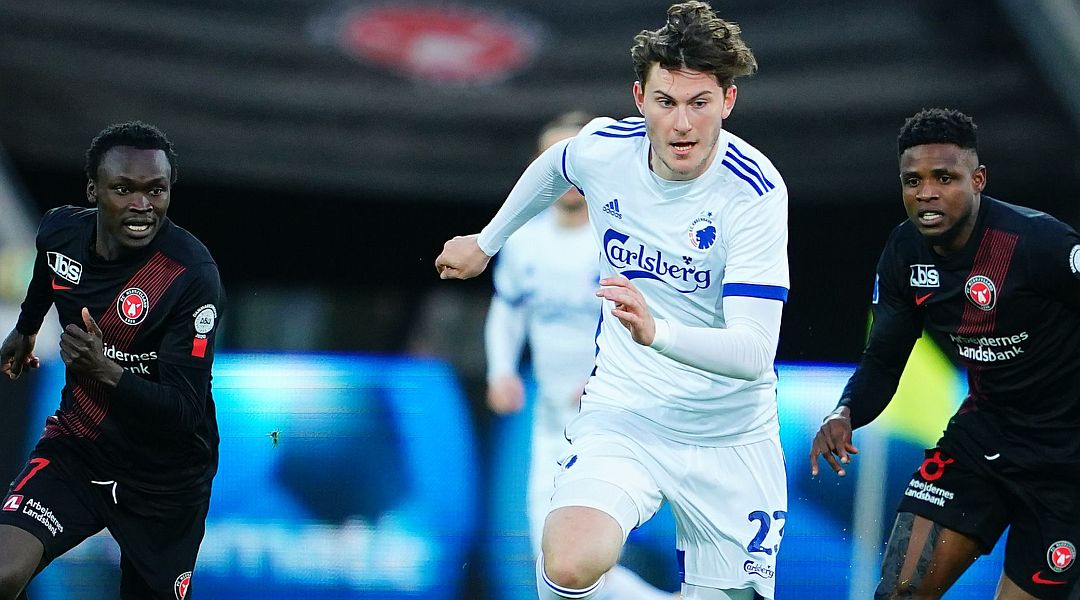 Αφιέρωμα Δανίας: Τάνγκο για δύο