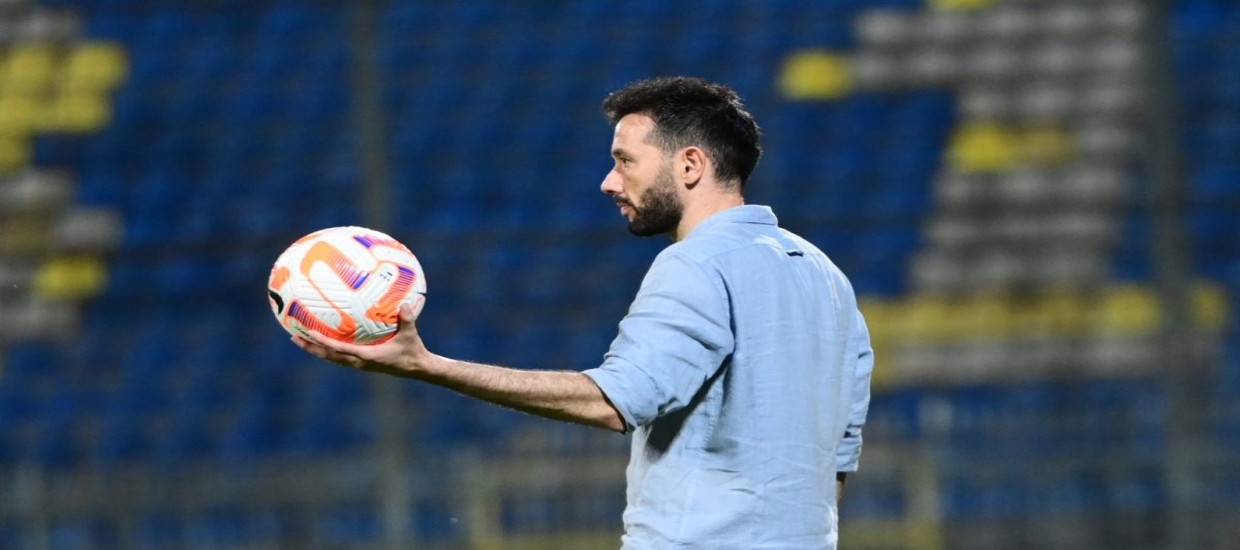 Δυσαρέσκεια για Κορμπεράν!