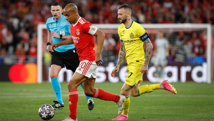 Κόντρα στα φαβορί