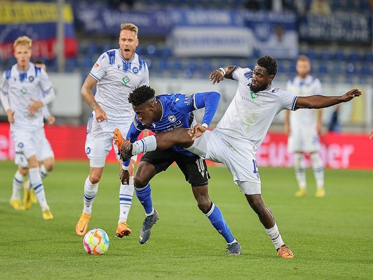 karlsroyi-arminia-mpilefelnt-160423