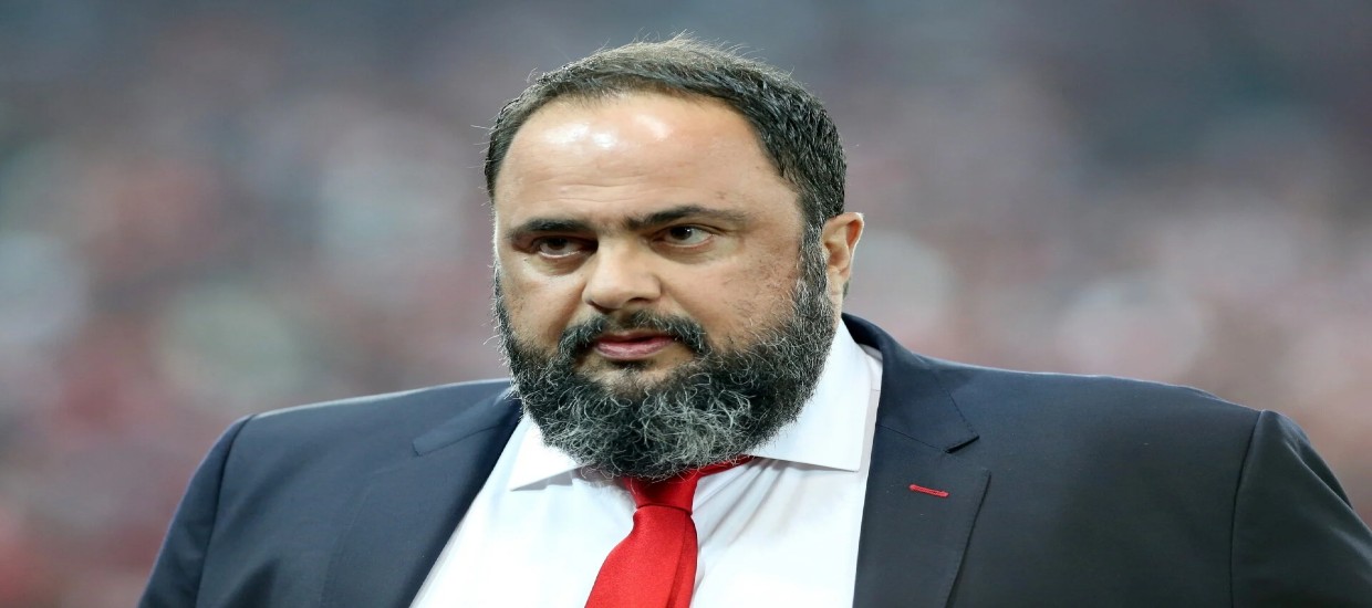 Επίθεση Μαρινάκη!