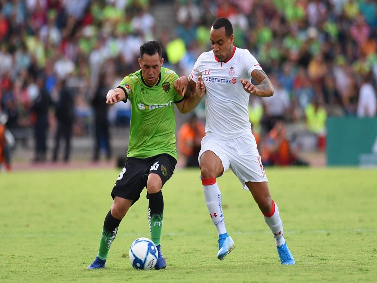 toloyka-xoyarez-160723