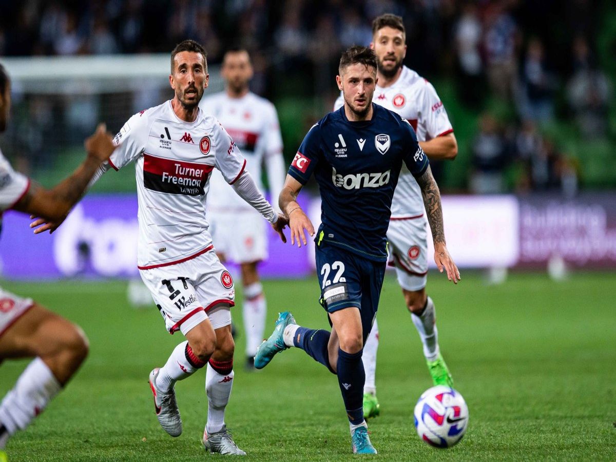 melmpoyrn-viktori-makarthoyr-fc-230423