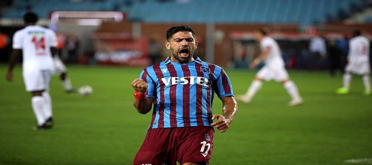 Σκάει το «μπαμ» με Μπακασέτα!