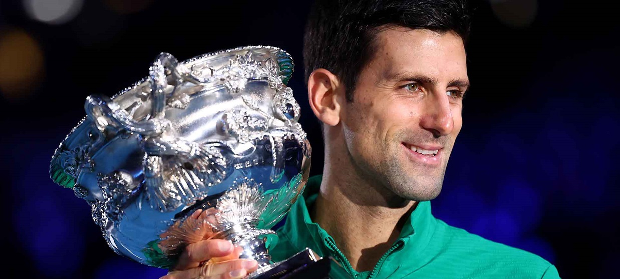 Σήμερα η απέλαση Τζόκοβιτς – Φαβορί στην πρεμιέρα ο Στέφανος