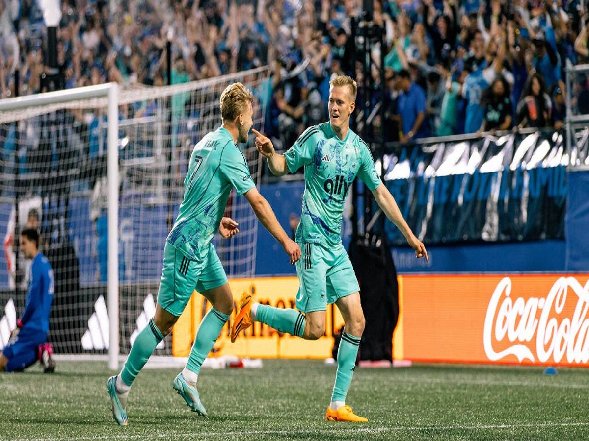 oyasingkton-nti-si-gioynaitent-sarlot-300423