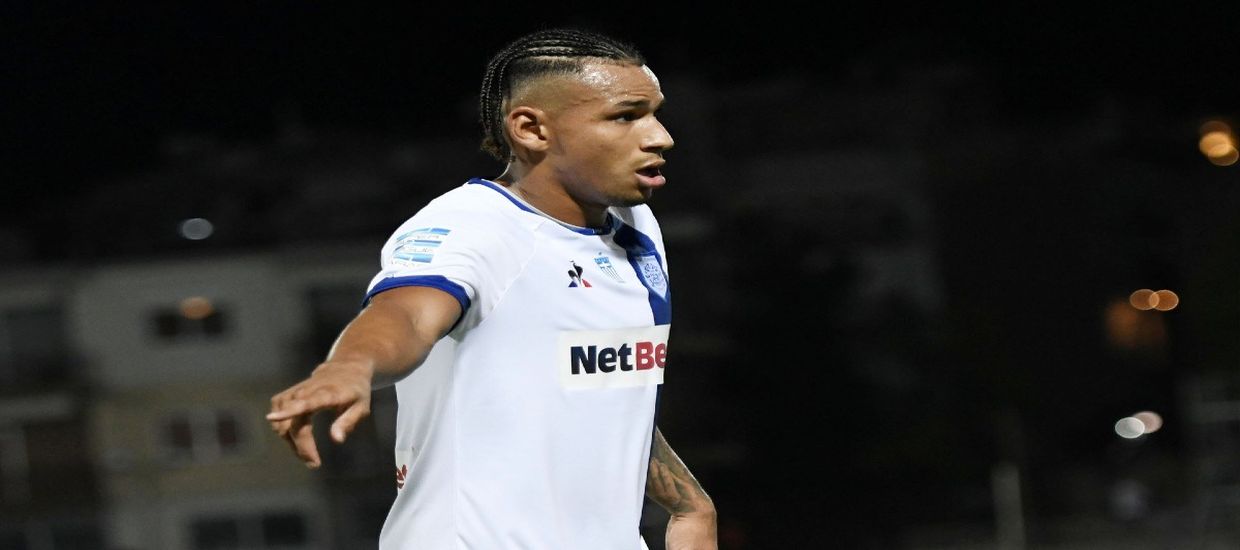 Αδιανόητη μεταγραφή Περέα!