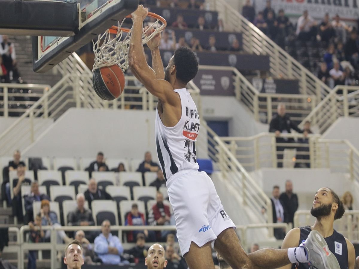 Με Ρένφρο και Χάουαρντ