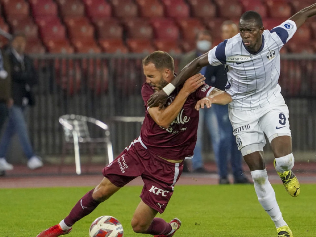 servet-zyrixi-260423