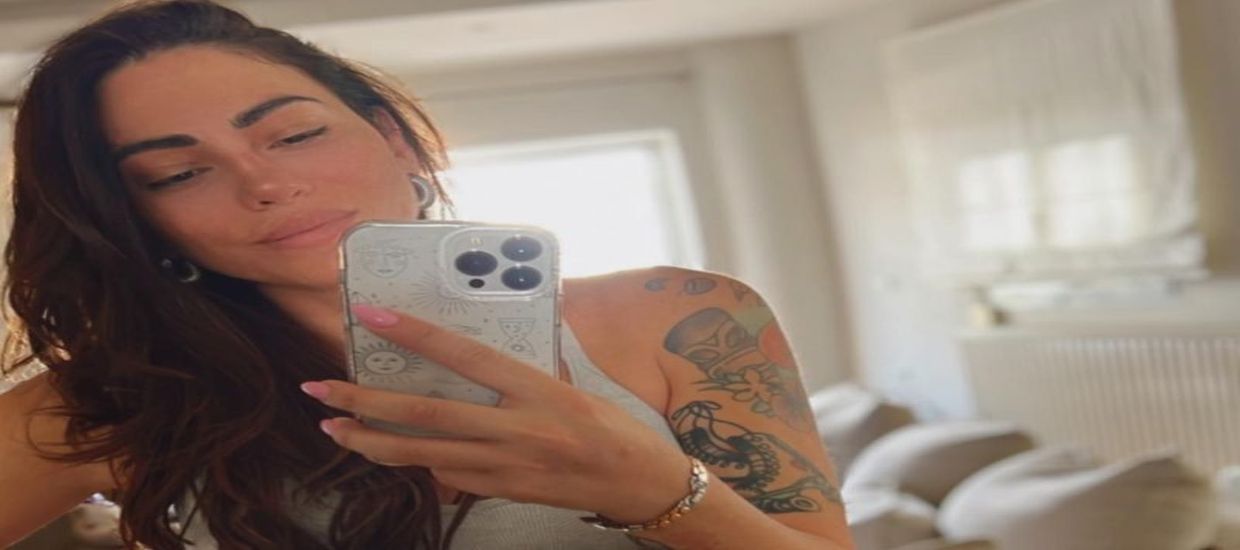 Εχεις δει τα οπίσθια της Ευρυδίκης Βαλαβάνη με μαγιό; (ΦΩΤΟ)