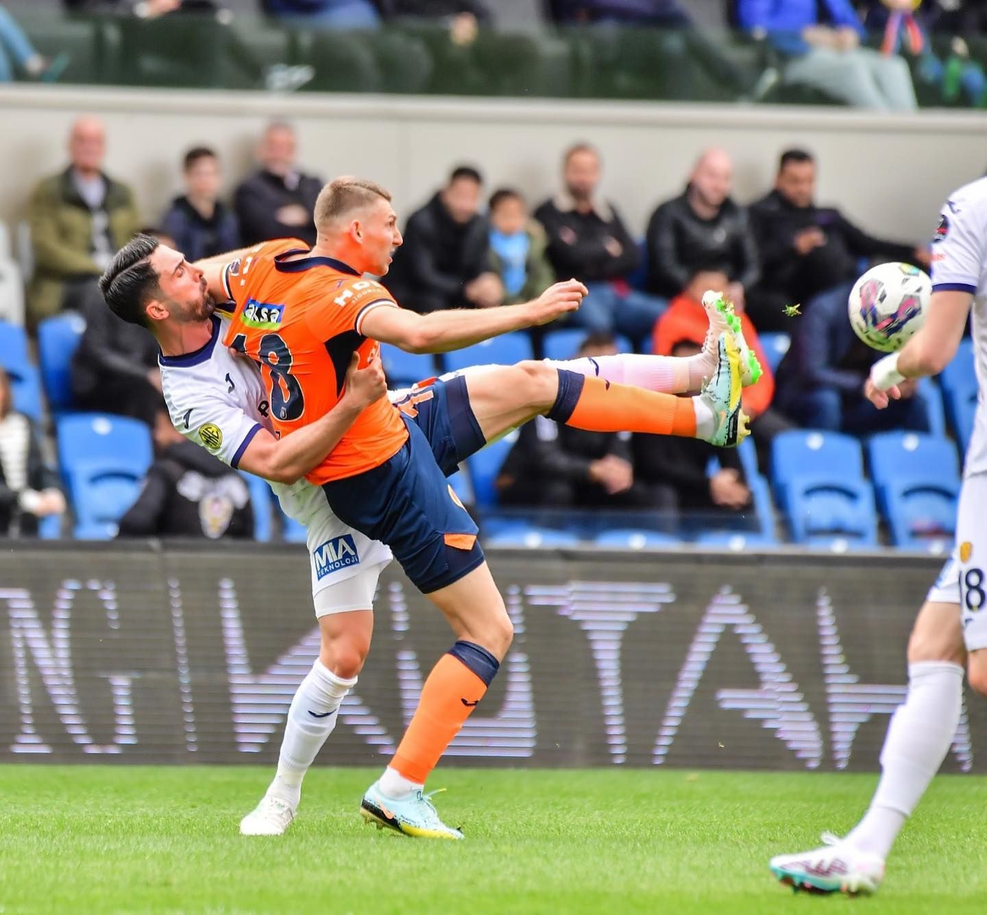 mpasaksexir-ankaragkoytsoy-040523