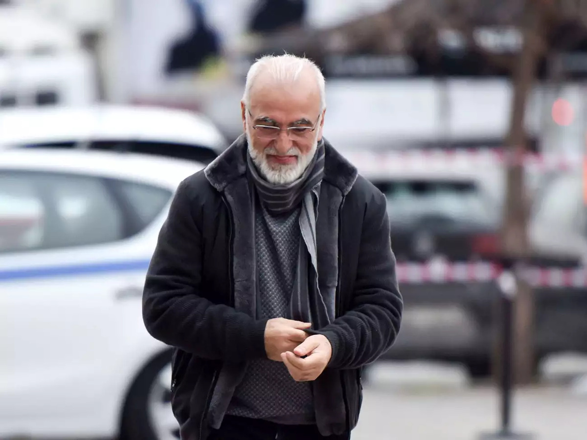Σαρωτικές αλλαγές Σαββίδη