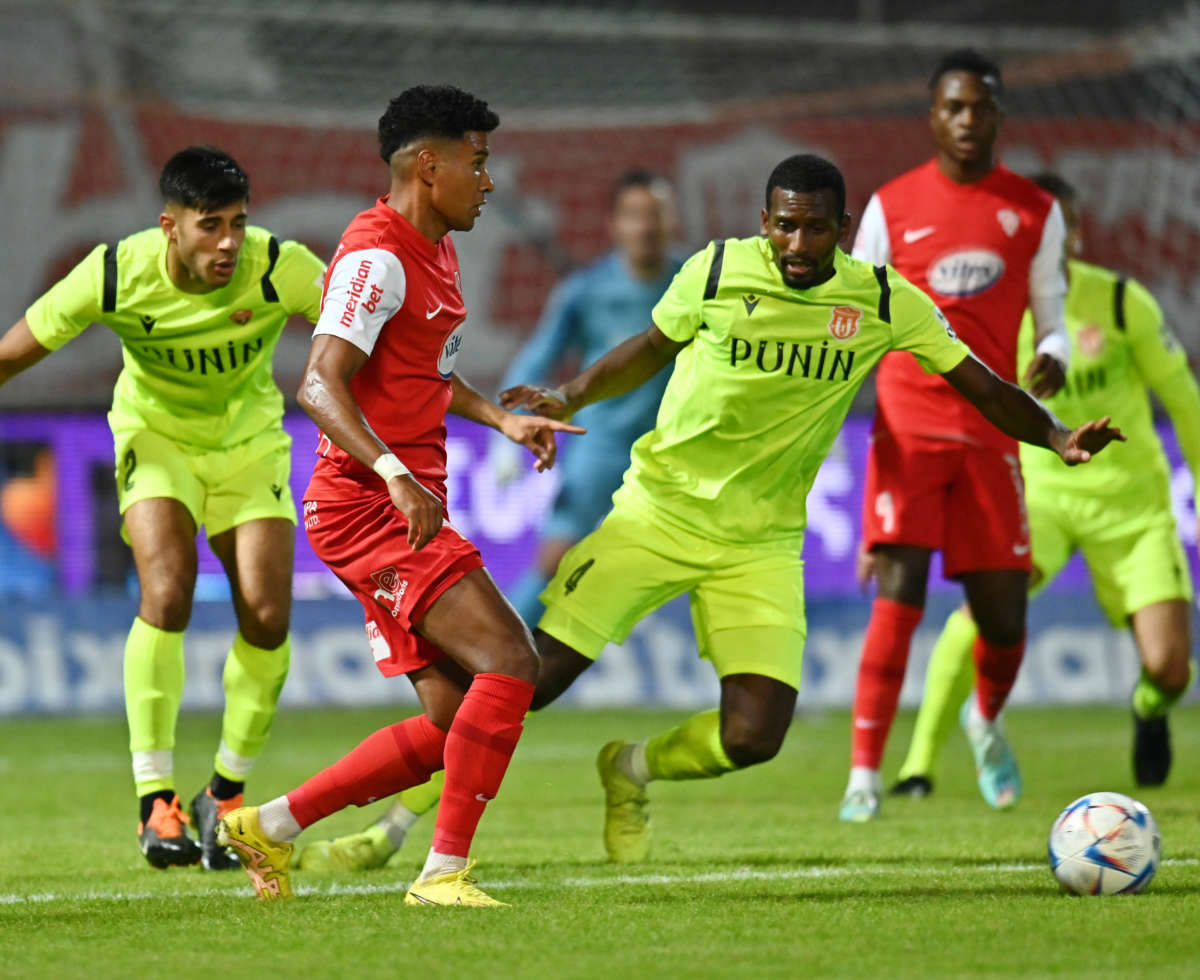 karmiotissa-nea-salamina-120523