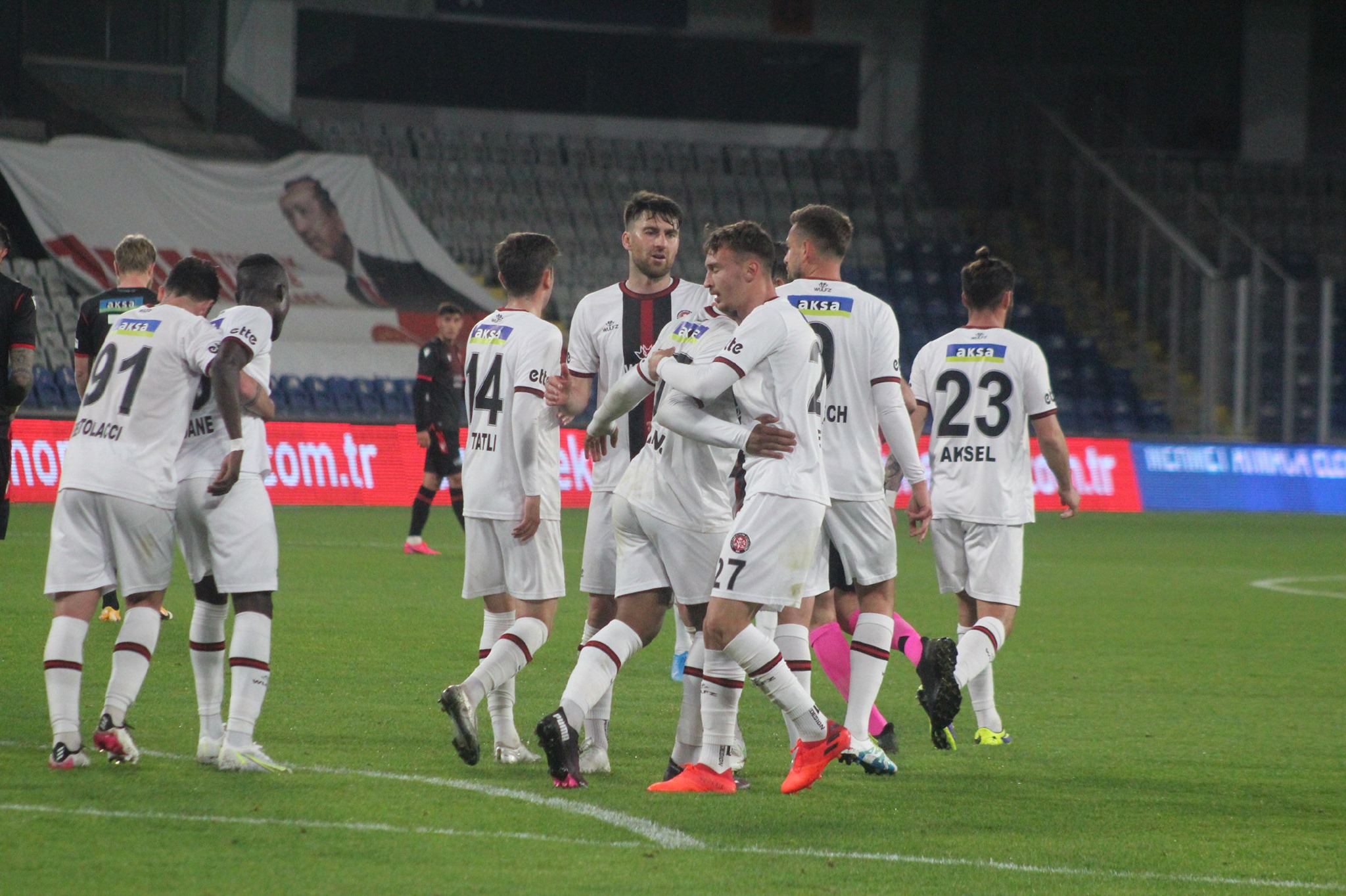 fatix-karagkoymroyk-adana-ntemirspor-170523