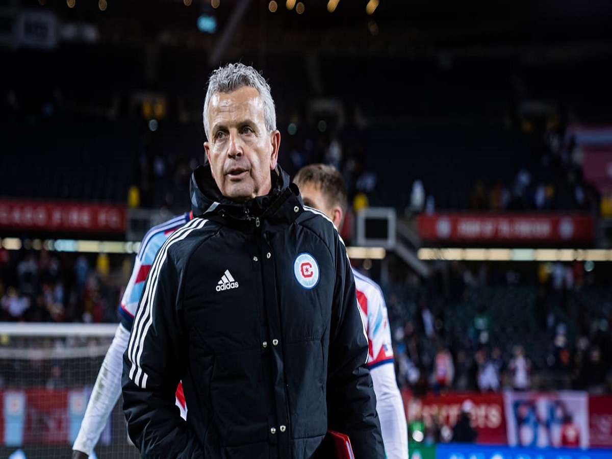 sikago-faiar-sent-loyis-siti-130523