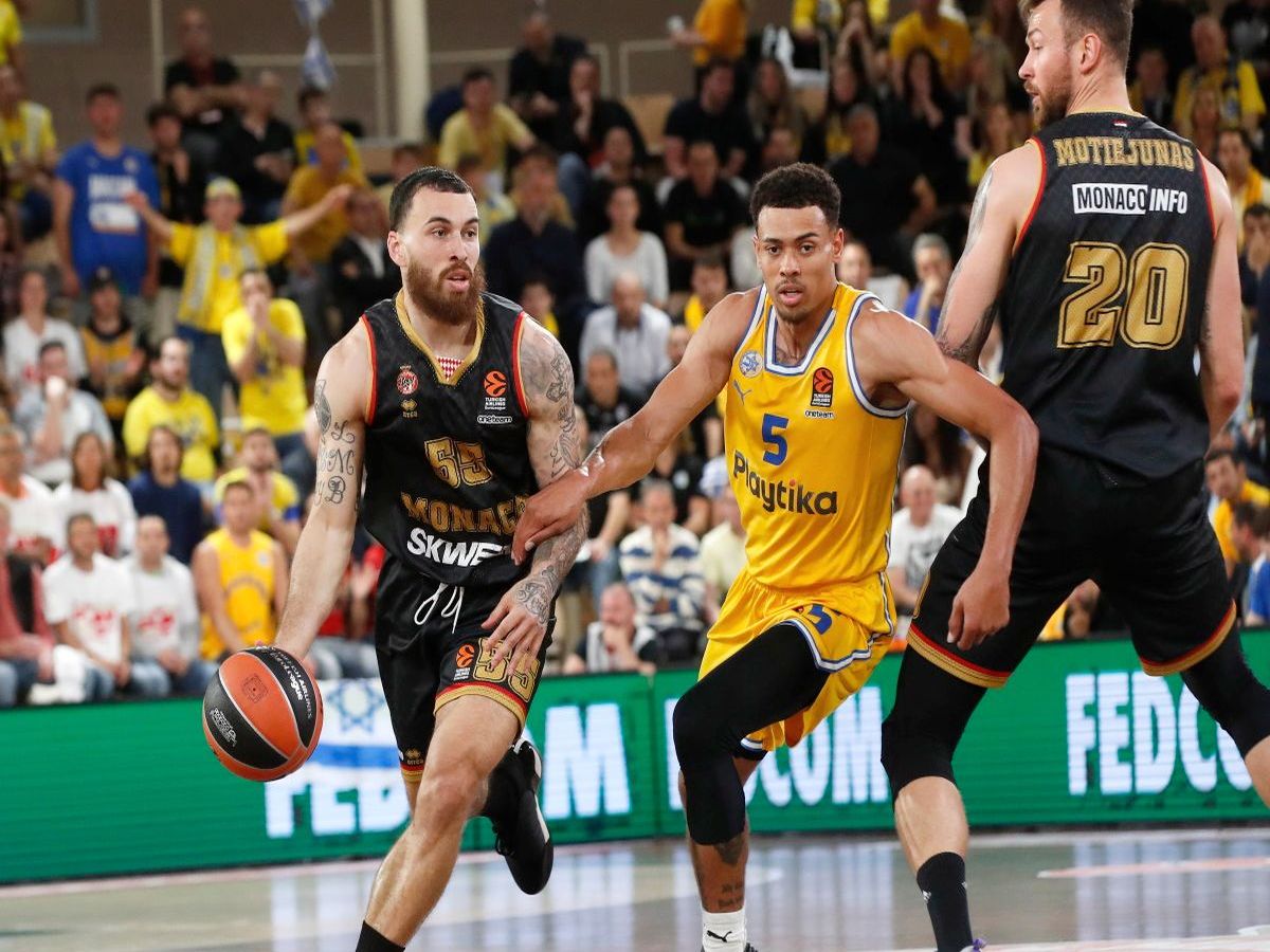 Δυάδα Over σε Ισραήλ και Αμερική