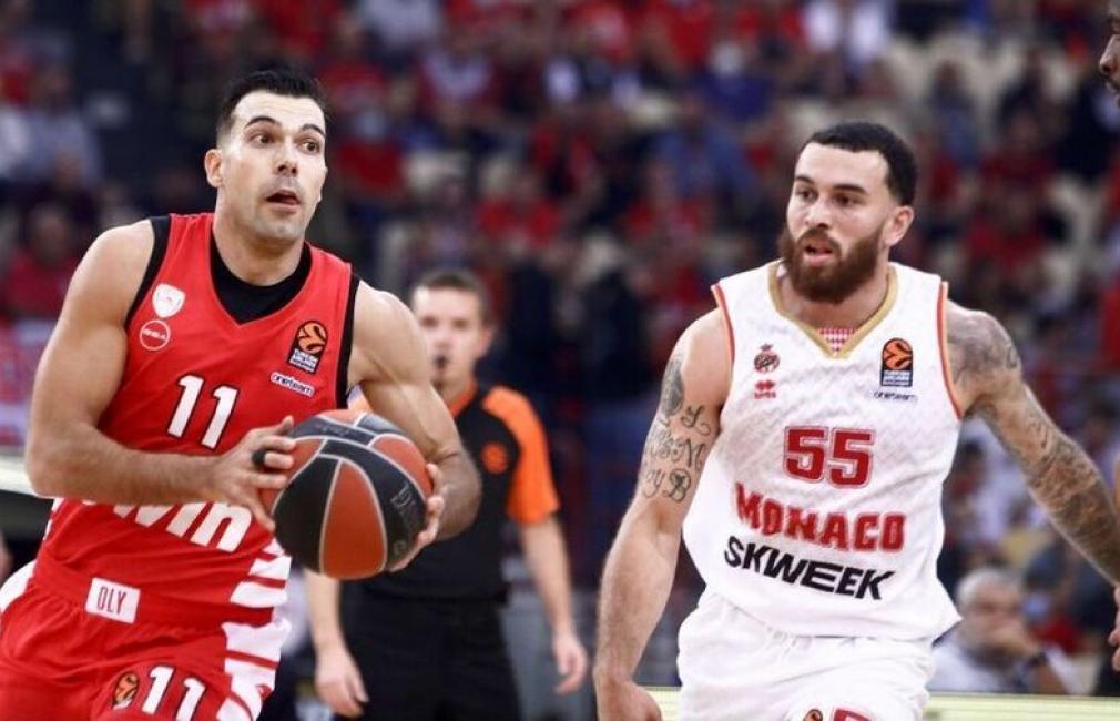 Πρόκριση για τα φαβορί