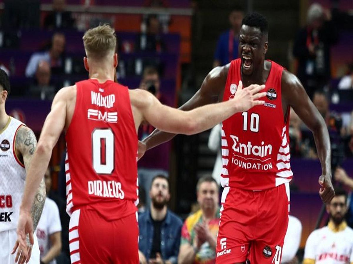 Με Ολυμπιακό και… Τέιτουμ