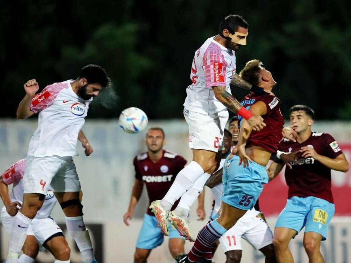 nea-salamina-e-n-paralimnioy-170523