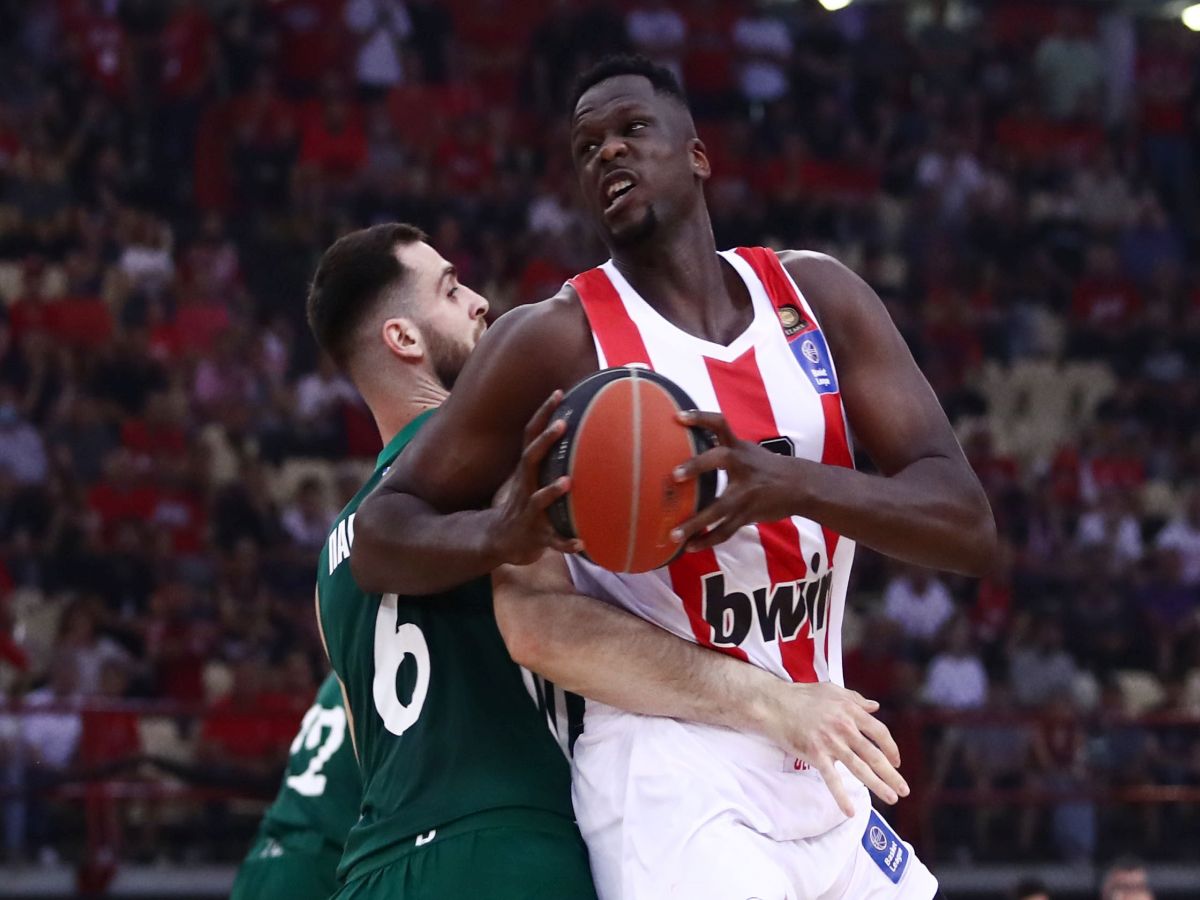 Novibet: Ολυμπιακός – Παναθηναϊκός με ενισχυμένες αποδόσεις