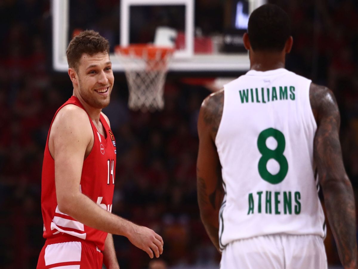 Novibet: Ολυμπιακός – Παναθηναϊκός με ενισχυμένες αποδόσεις