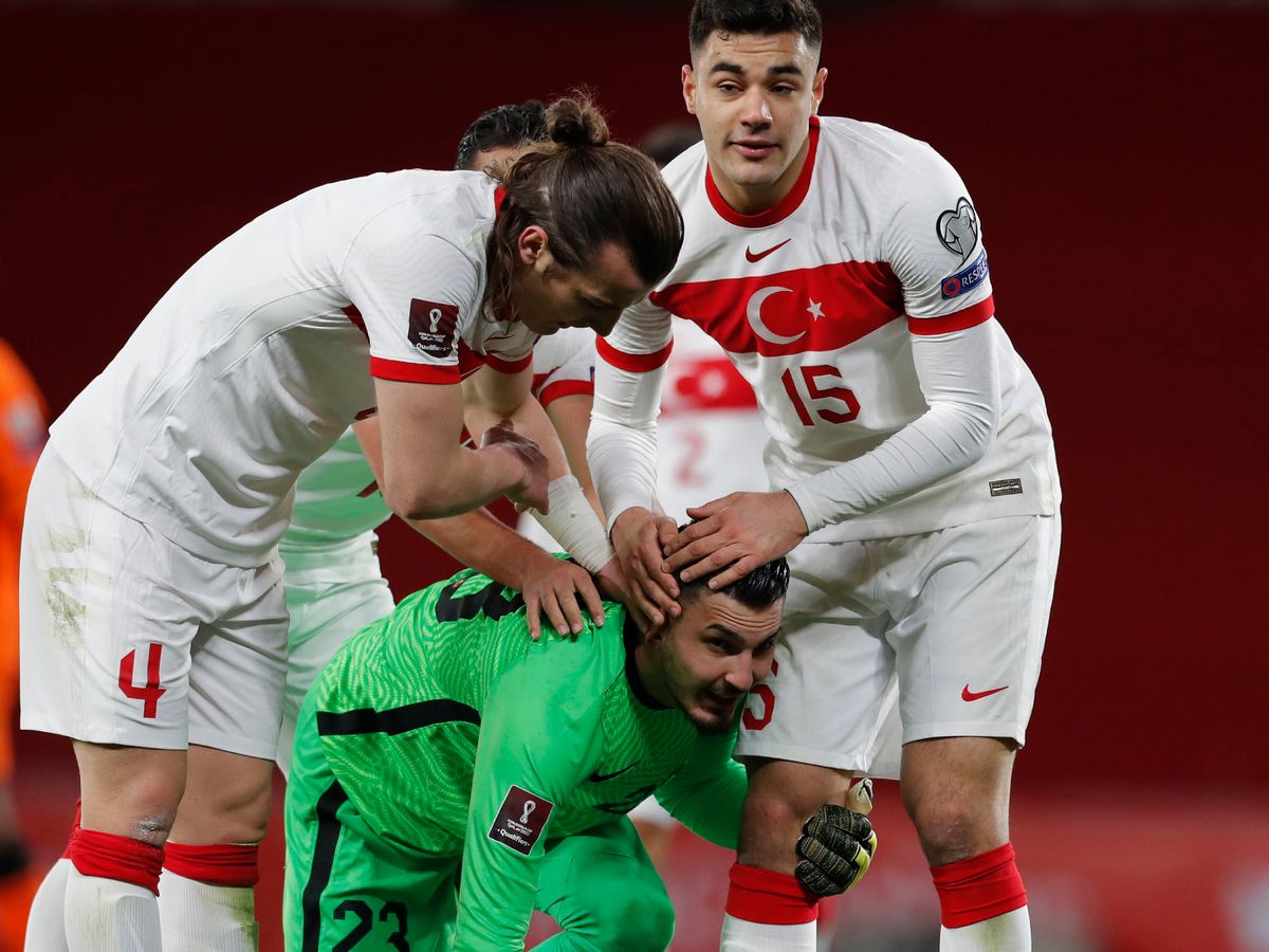 toyrkia-oyalia-190623